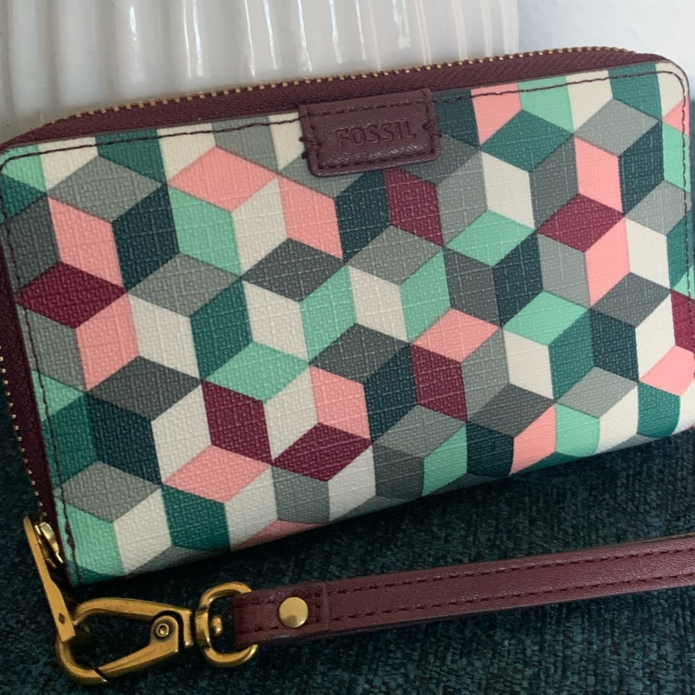 Fossil Wallet, Multi Colored, Fair Pre Owned Cond… - image 1